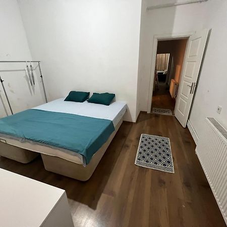 Nobis Cihangir Apartments Истанбул Екстериор снимка