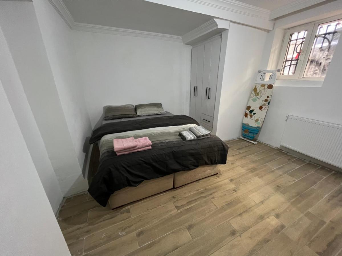 Nobis Cihangir Apartments Истанбул Екстериор снимка
