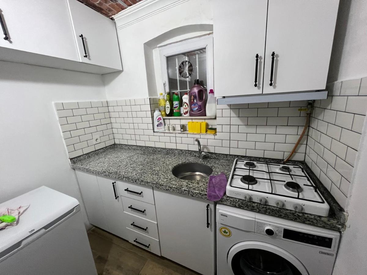 Nobis Cihangir Apartments Истанбул Екстериор снимка